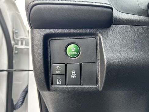 Used 2021 Honda HR-V EX image 19