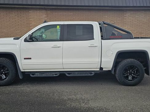 Used 2018 GMC Sierra 1500 SLT w/ All Terrain X Package AWD/4WD image 4