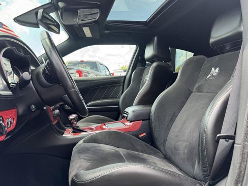 Used 2020 Dodge Charger Scat Pack w/ Plus Group RWD image 16
