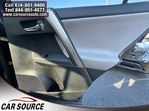 Used 2014 Toyota RAV4 Limited AWD/4WD image 28