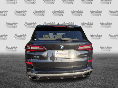 Used 2022 BMW X5 sDrive40i w/ M Sport Package RWD image 8