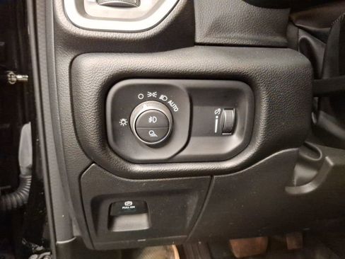 Used 2023 RAM 1500 Big Horn image 21