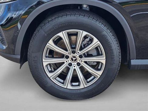 Certified 2026 Mercedes-Benz GLC 300 image 24