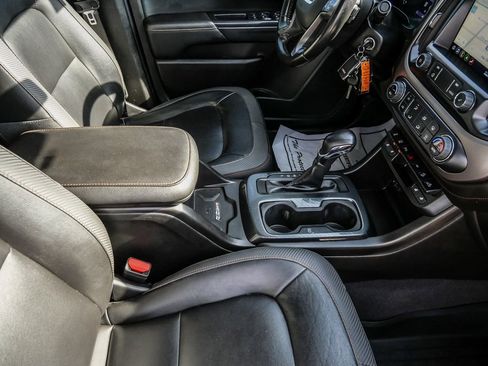 Used 2022 GMC Canyon AT4 AWD/4WD image 16