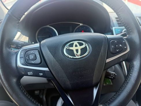 Used 2016 Toyota Camry XLE FWD image 26