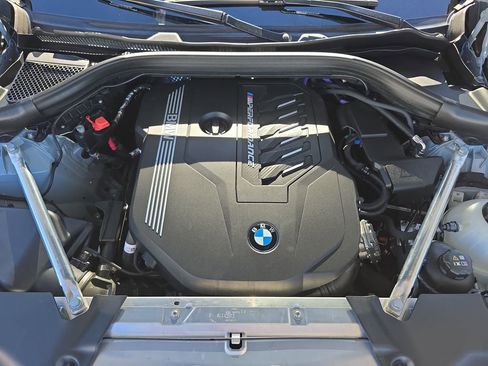 Used 2023 BMW X4 M40i image 34