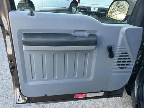 Used 2016 Ford F250 XL image 26