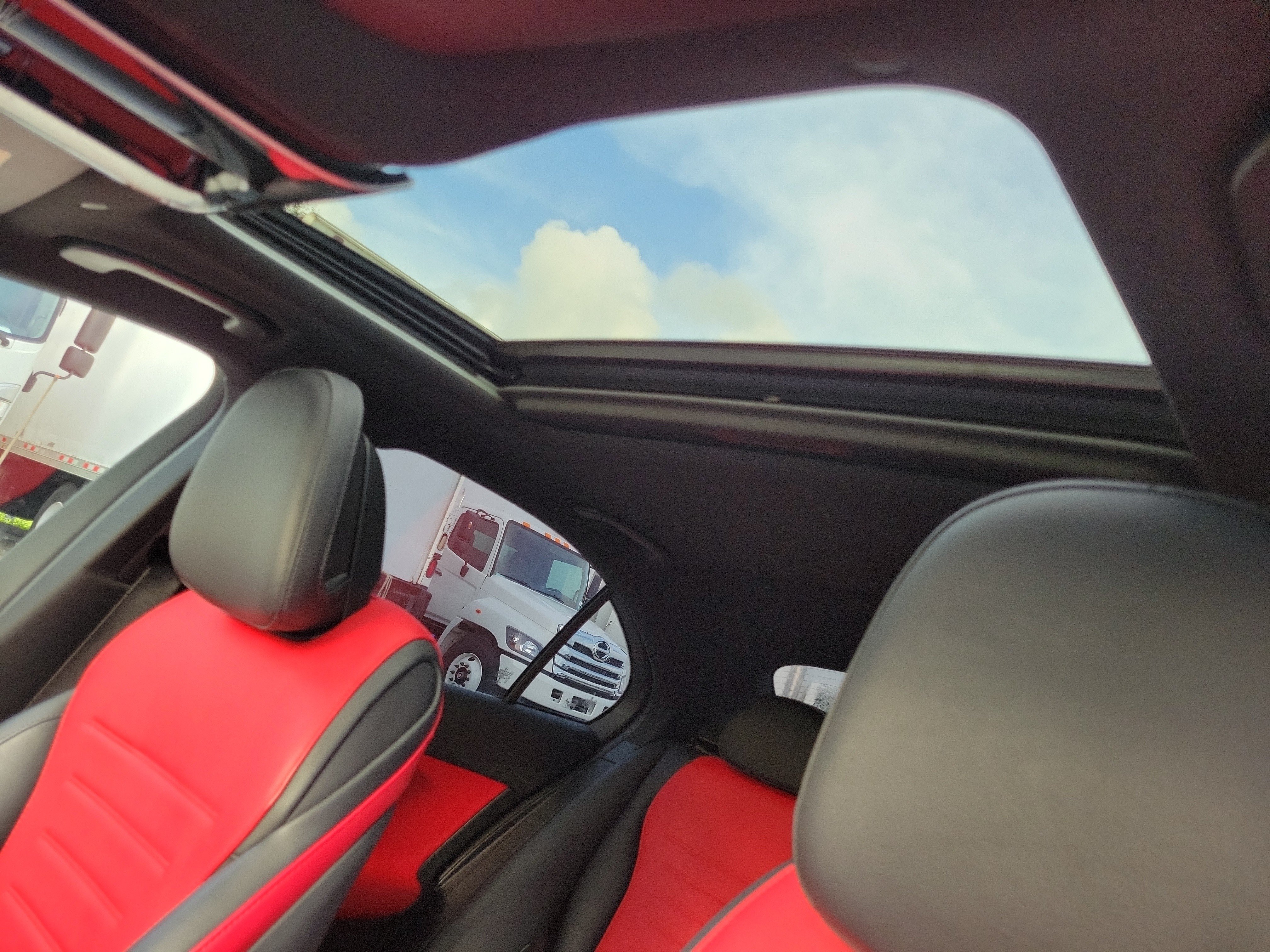 Used 2023 Mercedes-Benz C 43 AMG 4MATIC Sedan image 25