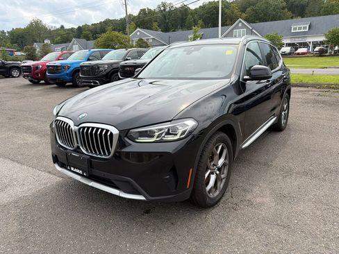 Used 2023 BMW X3 xDrive30i w/ Convenience Package AWD/4WD image 2