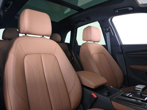 Certified 2023 Audi Q5 2.0T Premium Plus w/ Premium Plus Package image 16