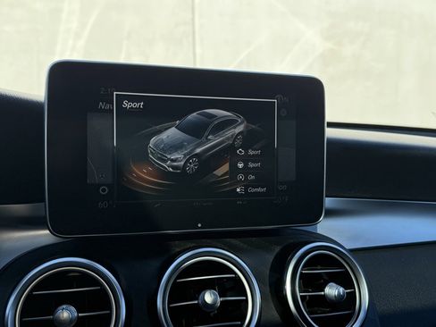 Used 2018 Mercedes-Benz GLC 300 GLC 300 Coupe image 10