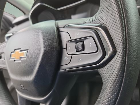 Used 2022 Chevrolet TrailBlazer LT w/ Convenience Package image 12