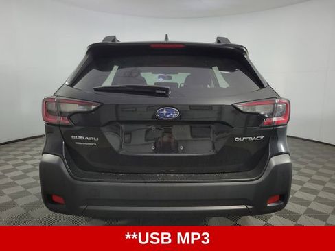 Used 2024 Subaru Outback Premium image 7
