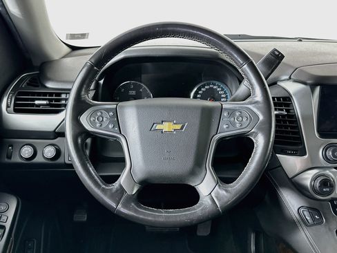 Used 2017 Chevrolet Tahoe LT w/ Luxury Package AWD/4WD image 18