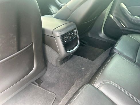 Used 2018 Cadillac CTS Luxury image 10