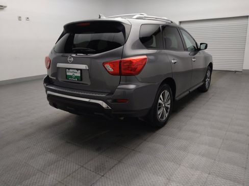Used 2020 Nissan Pathfinder S FWD image 9