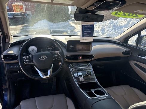 Used 2023 Hyundai Santa Fe SEL w/ Premium Package image 7