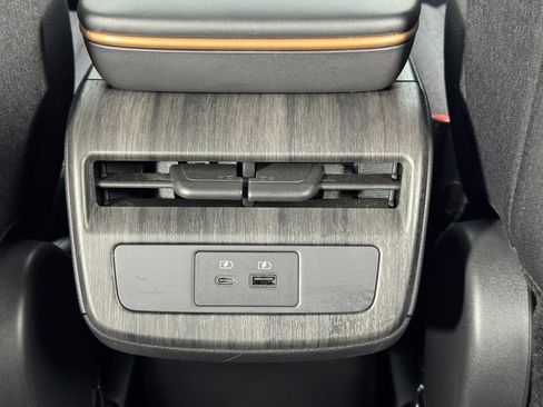 Used 2023 Nissan Ariya Venture+ image 31