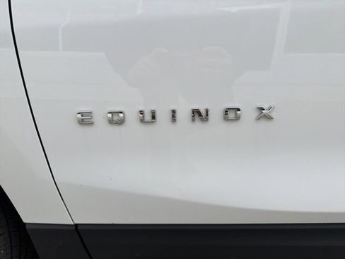 Certified 2024 Chevrolet Equinox LT w/ LPO, Floor Liner Package FWD image 10