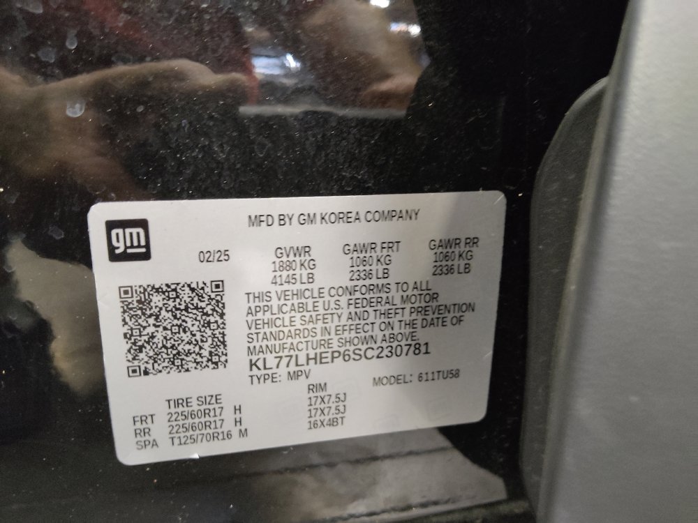 Used 2025 Chevrolet Trax LT w/ LT Convenience Package FWD image 33