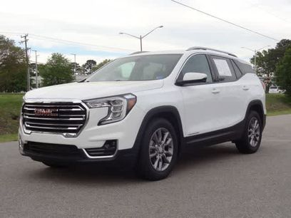 Used 2024 GMC Terrain SLT
