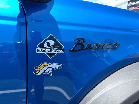 Used 2024 Ford Bronco Outer Banks image 4