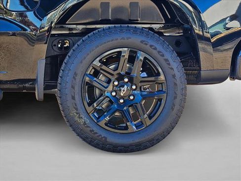 New 2026 Chevrolet Silverado 1500 Custom AWD/4WD image 10