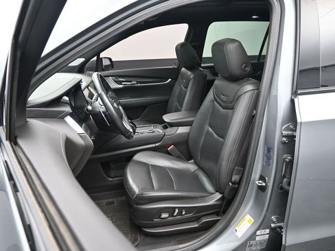 Used 2023 Cadillac XT6 Sport image 26