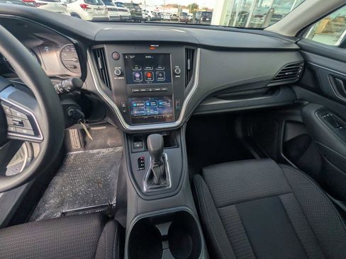 Used 2025 Subaru Outback w/ Popular Package #1A image 13