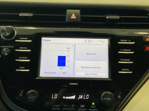 Used 2020 Toyota Camry LE w/ Carpet Mat Package FWD image 19