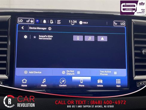 Used 2023 Chrysler Pacifica Touring-L FWD image 20