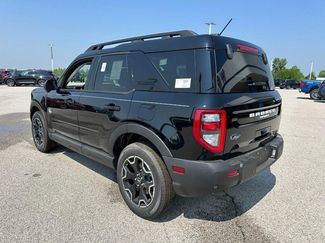 New 2025 Ford Bronco Sport Outer Banks w/ Outer Banks Tech Package+ video 3