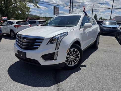 Used 2019 Cadillac XT5 Luxury AWD/4WD image 2