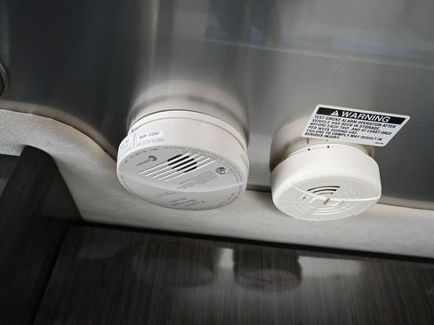 Used 2014 Mercedes-Benz Sprinter 3500 image 39