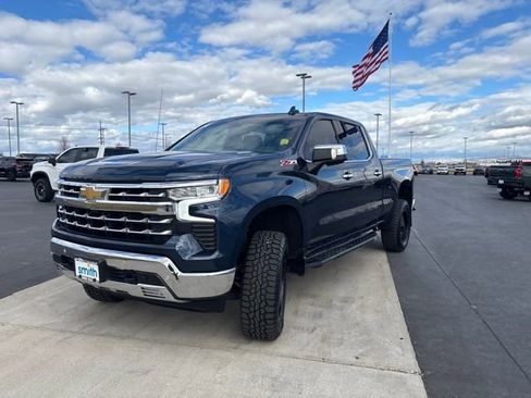 Certified 2022 Chevrolet Silverado 1500 LTZ w/ LTZ Premium Package image 7