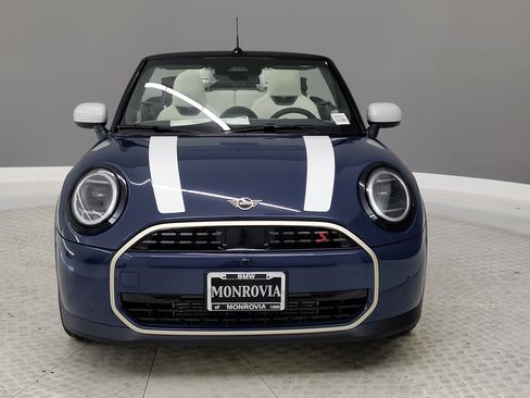 New 2026 MINI Cooper S image 2