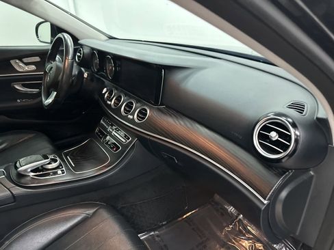 Certified 2018 Mercedes-Benz E 300 image 28