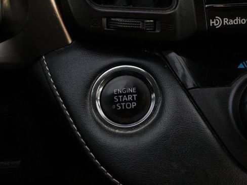 Used 2018 Toyota RAV4 XLE image 32