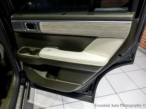 Used 2025 Hyundai Santa Fe Calligraphy image 31