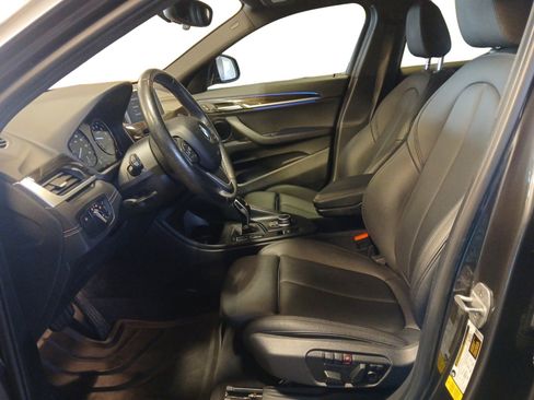 Used 2020 BMW X2 sDrive28i w/ Premium Package image 9