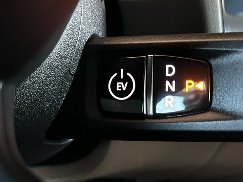 Certified 2024 Kia EV9 Land AWD/4WD image 32