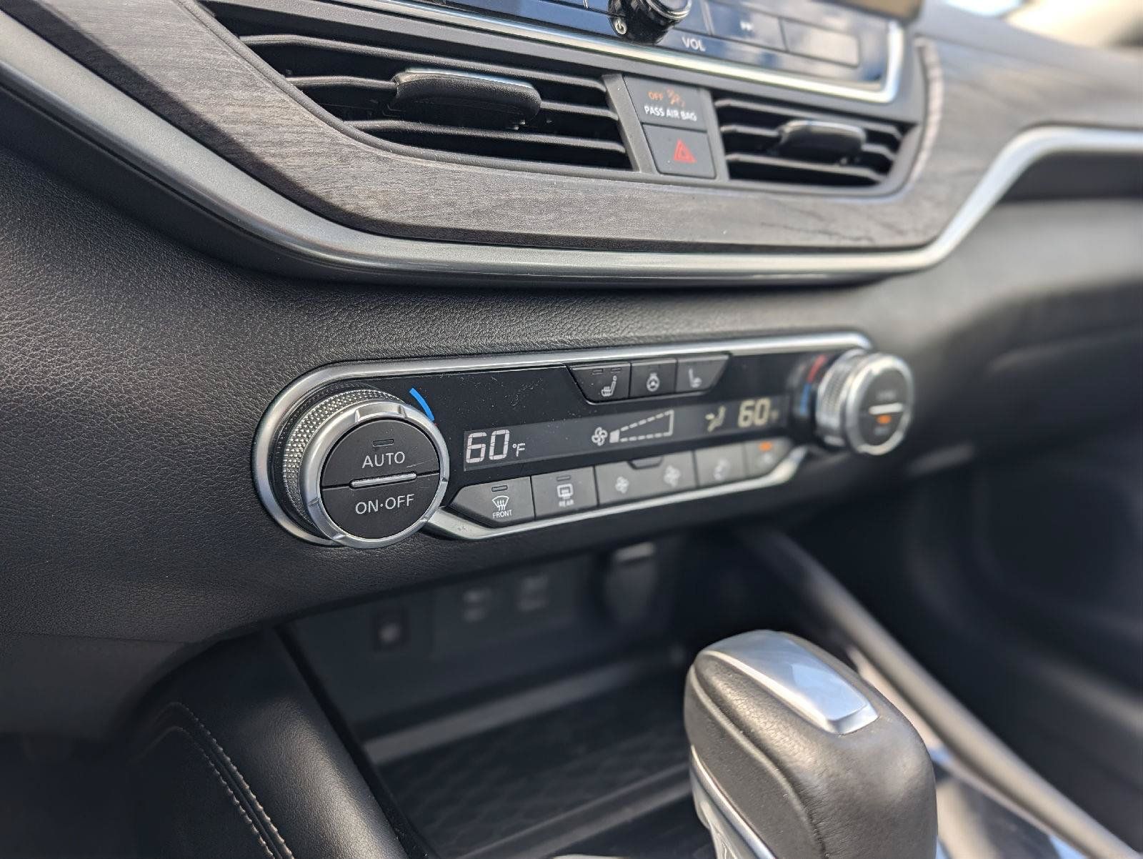 Used 2024 Nissan Altima 2.5 SL AWD/4WD image 29