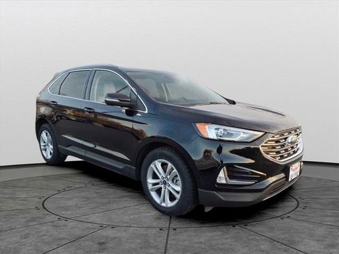 Used 2020 Ford Edge SEL w/ Convenience Package image 3