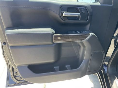 Used 2021 Chevrolet Silverado 1500 LT AWD/4WD image 21