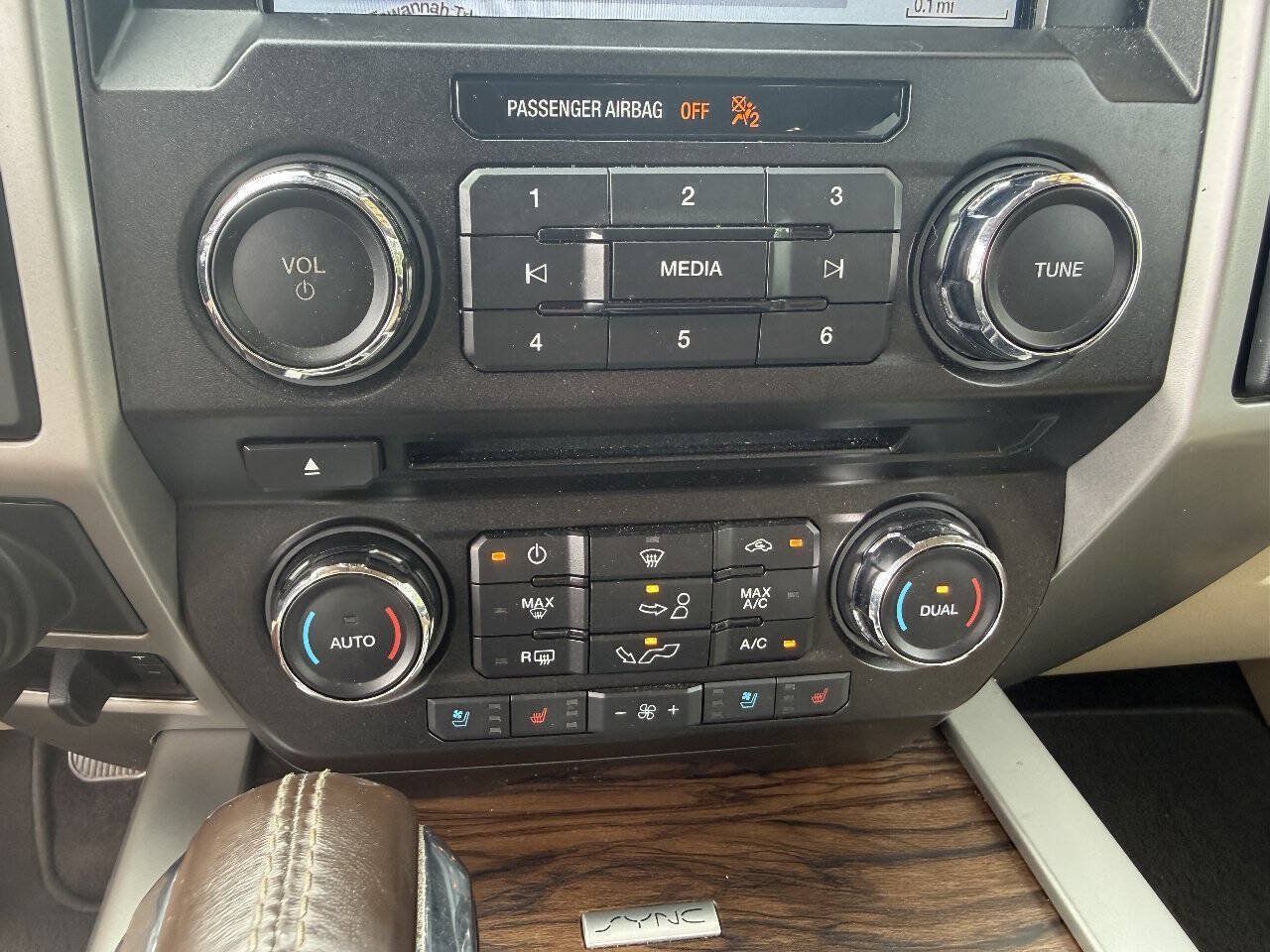 Used 2018 Ford F150 Lariat AWD/4WD image 21
