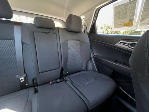 Used 2026 Kia Sportage LX AWD/4WD image 37