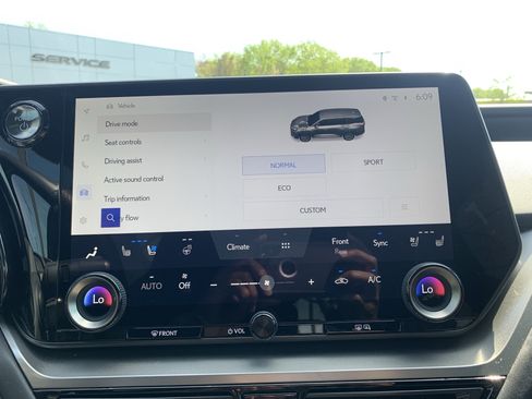 Used 2025 Lexus TX 500h AWD w/ Technology Package image 24