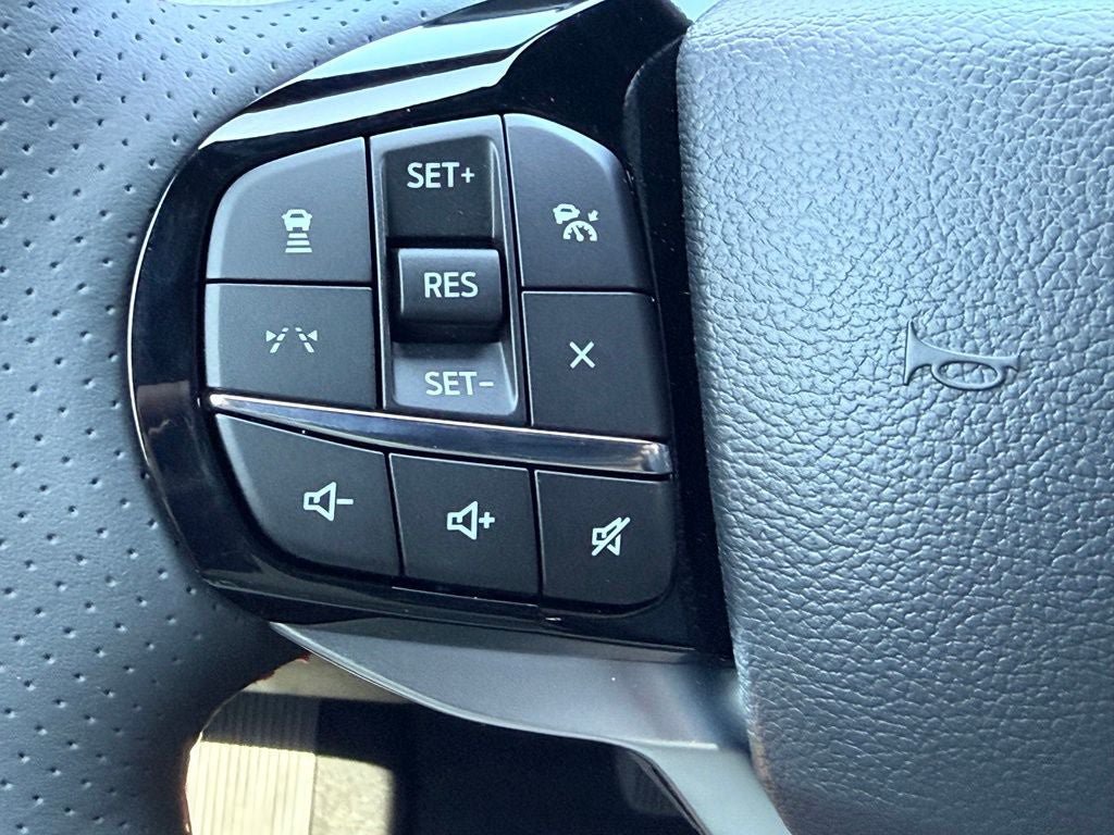 New 2026 Ford Explorer ST-Line w/ ST-Line Street Pack RWD image 21