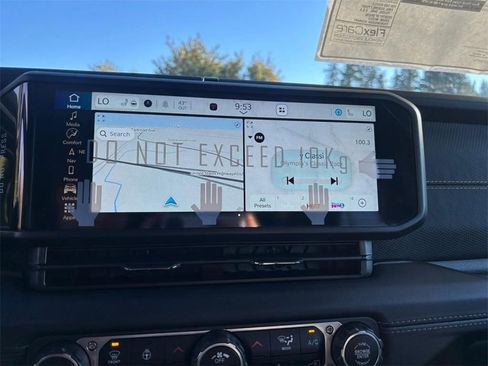 New 2025 Jeep Wrangler Unlimited Rubicon 392 image 21