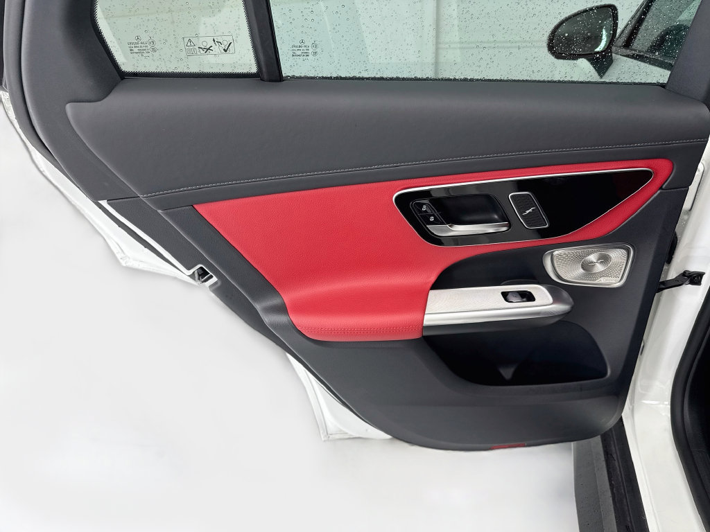 Certified 2023 Mercedes-Benz GLC 300 image 25